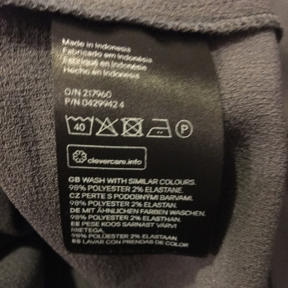‼️SOLD‼️H&M Grey Dress - Picture 10 of 11